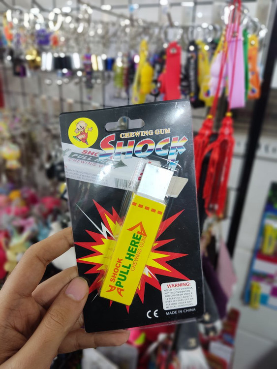 آدامس شوک وارداتی